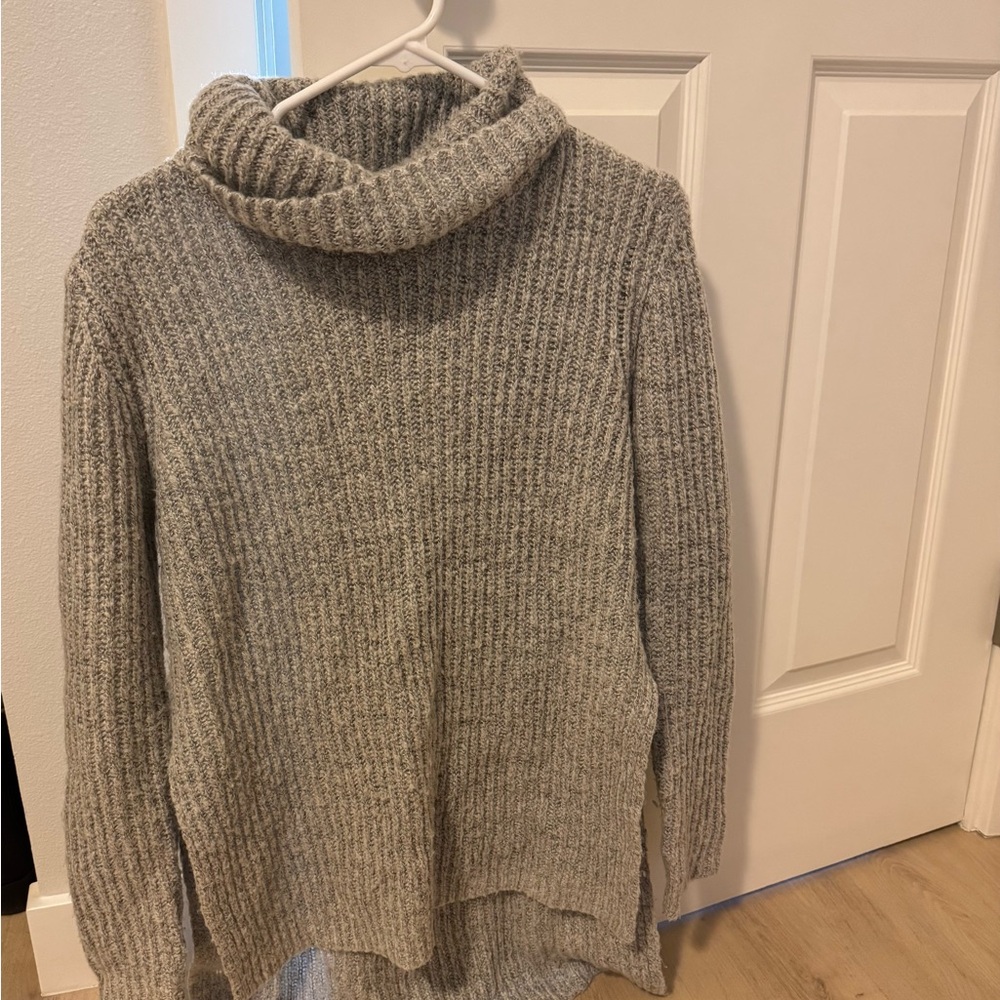 Cozy Gray Turtleneck Sweater